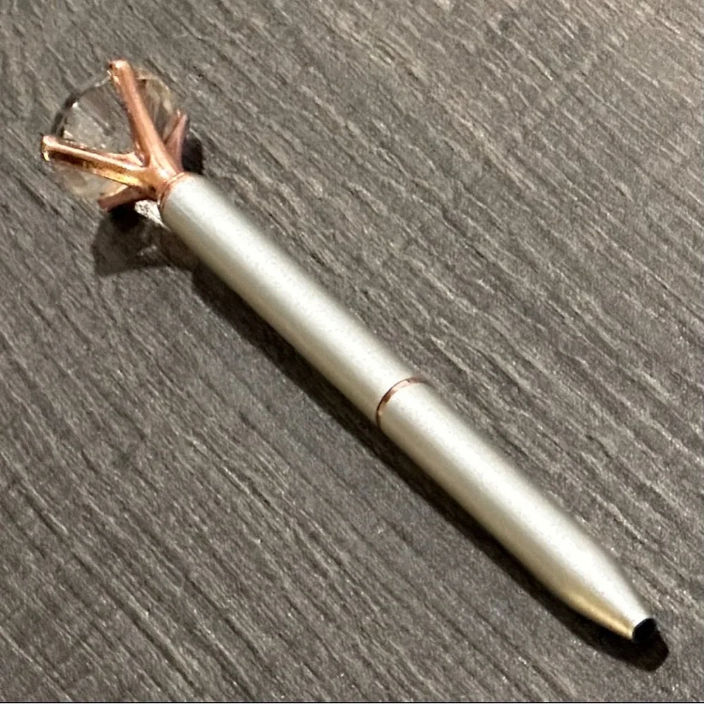 💞 New Elegant Silver & Rose Gold Diamond Top Pen